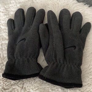 Nike Youth fleece gloves